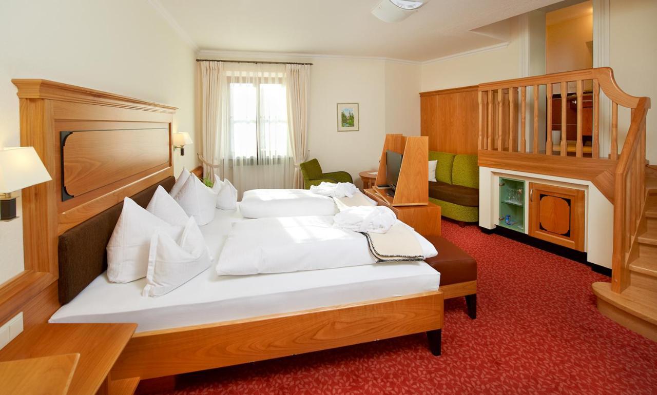 Hotel Zur Post บัดเคิทซ์ทิง ภายนอก รูปภาพ